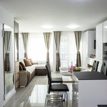 Апартамент За Гости Ивви-1 Lägenhet Burgas Exteriör bild